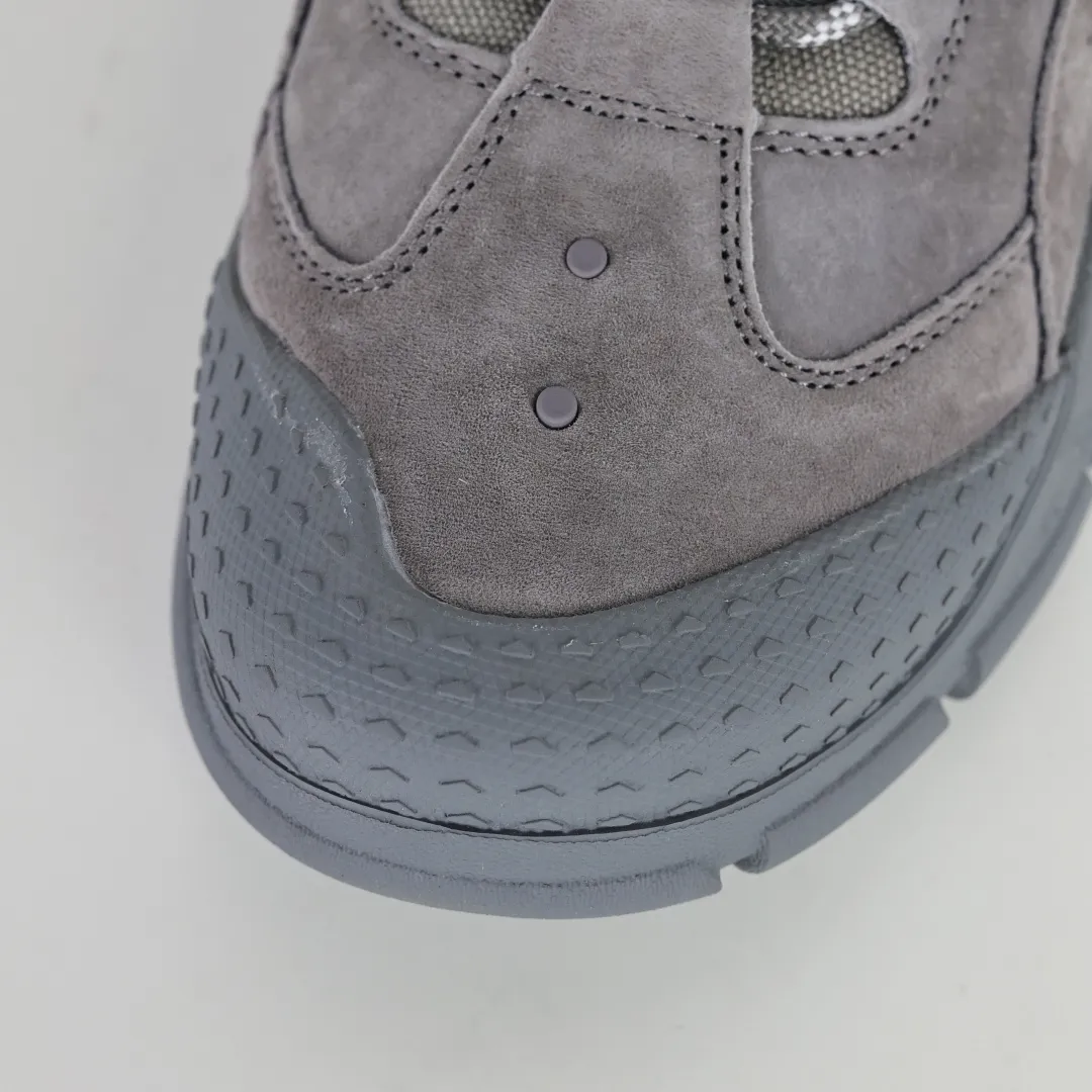 Text price 💰620 Core recommendation Good price Timberland Timberland/Timberland Customized low-top work shoes TB10088 The fabric is made of frosted cowhide to give you a perfect wearing experience. The quality is exquisite and durable. A must-have for sportsmen. Specializes in not being handsome. High-quality and first-class foot feel. Size: 38 39 40 41 42 43 44 One size larger